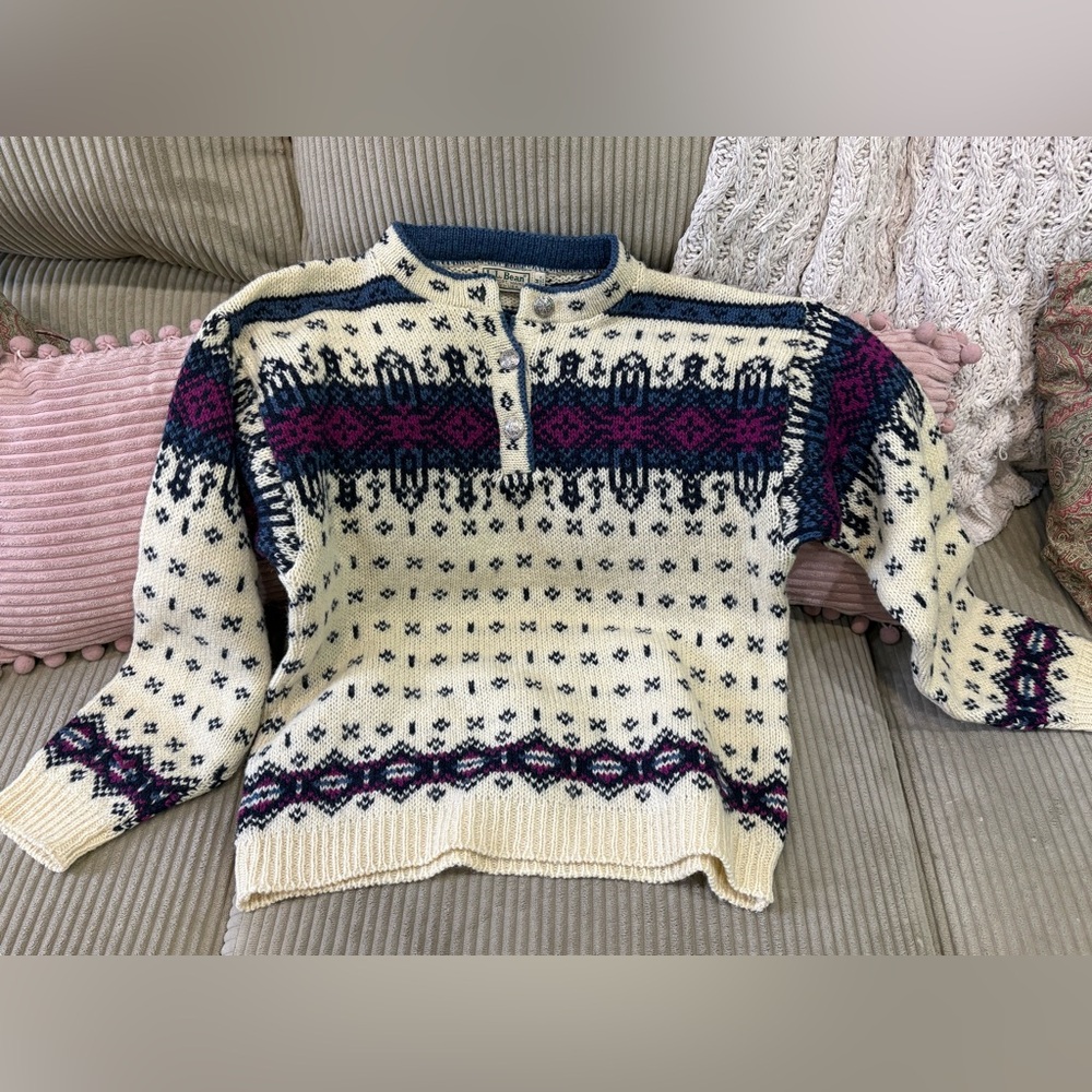VINTAGE 80s L.L. Bean Blue Purple Cream Fair Isle Wool Sweater M grandma core